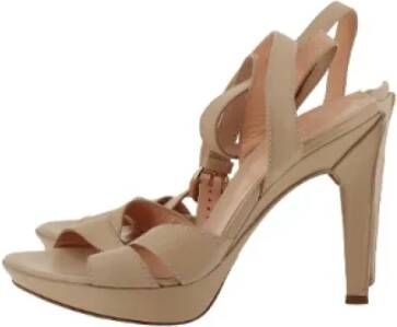 Sergio Rossi Pre-owned Leather heels Beige Dames