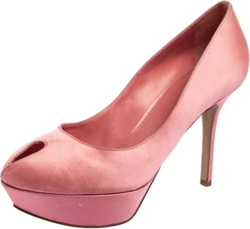 Sergio Rossi Pre-owned Satin heels Pink Dames