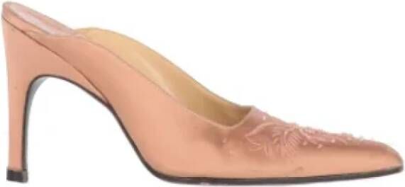Sergio Rossi Pre-owned Silk mules Pink Dames