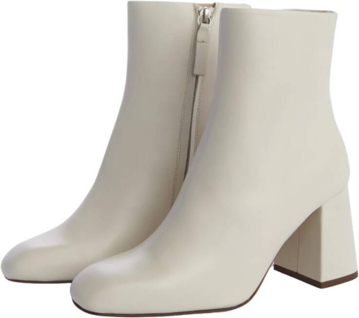 Souliers Martinez Ivory Leren Platte Schoenen Beige Dames