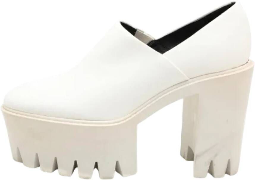 Stella McCartney Pre-owned Leather flats White Dames