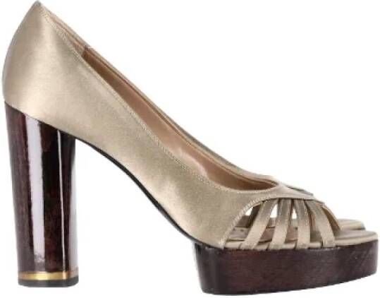 Stella McCartney Pre-owned Satin heels Beige Dames