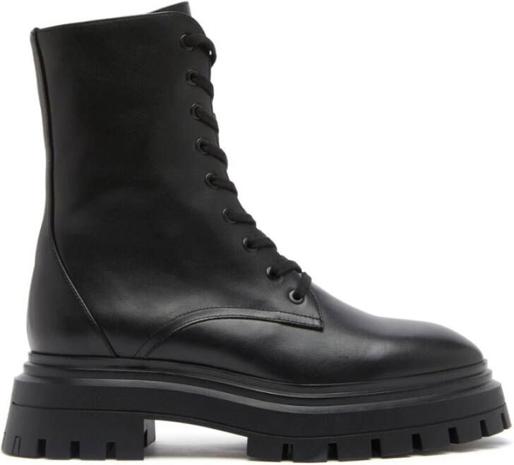 Stuart Weitzman Elegante Bedford Veterschoenen Black Dames