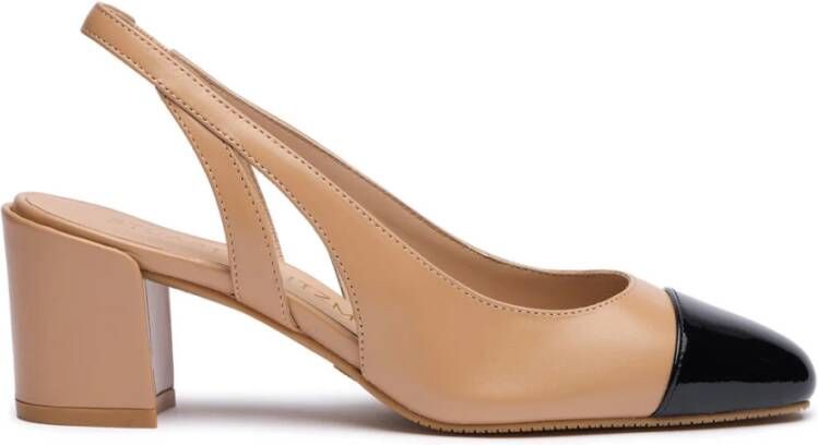 Stuart Weitzman Klassieke Slingback Pump Beige Dames