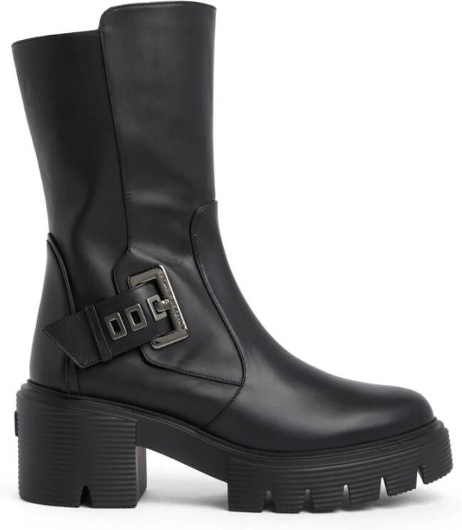 Stuart Weitzman Stoere Moto Bootie met Hardware Accents Zwart Dames