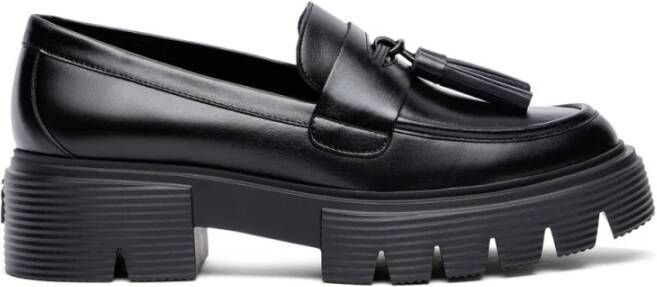 Stuart Weitzman Tassel Loafer met Lug Sole Black Dames