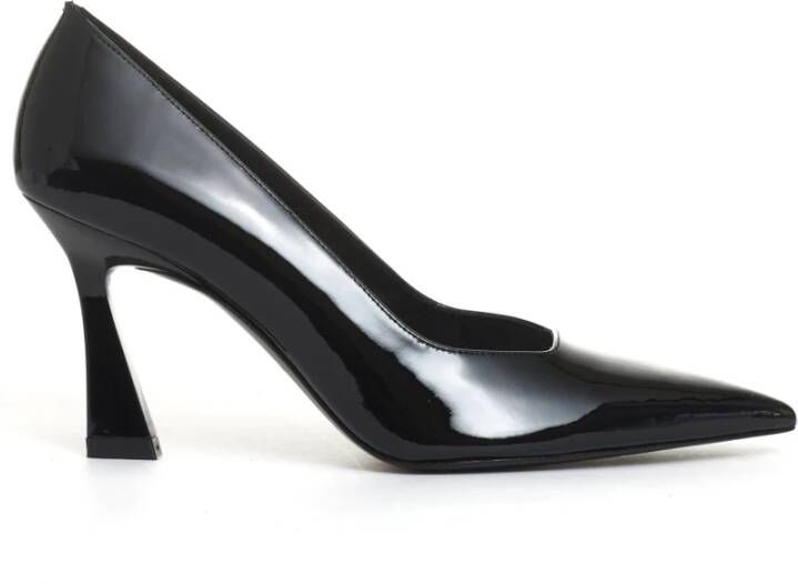 Stuart Weitzman Zwarte Lak Pump met 85mm Hak Black Dames