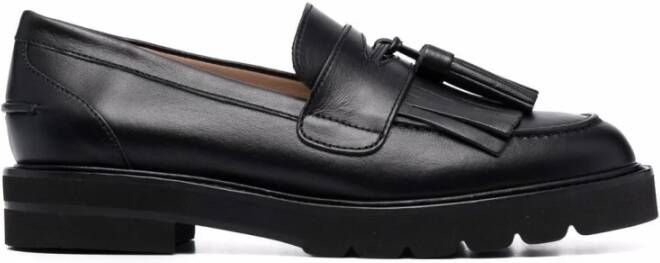 Stuart Weitzman Zwarte leren mocassins met kwastjes Black Dames