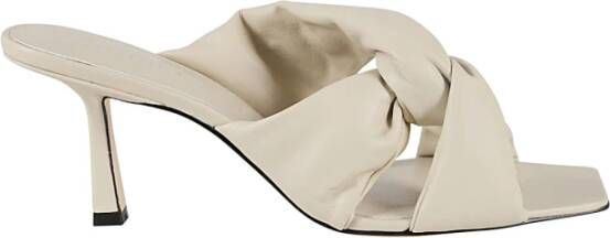 Studio Amelia Loop Heel Kussen Beige Dames