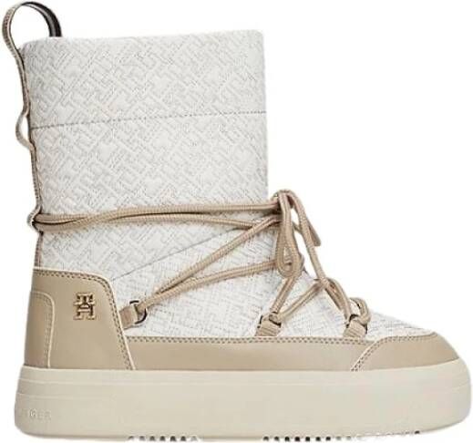 Tommy Hilfiger Monogram Snowboot met Vetersluiting Beige Dames