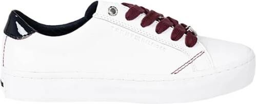 Tommy Hilfiger Vetersneakers met ronde neus en merkdetails White Dames