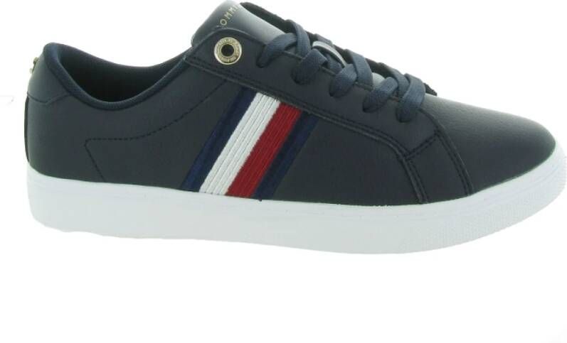 Tommy Hilfiger Sneakers ESSENTIAL STRIPES SNEAKER met logo-opschrift op de tong