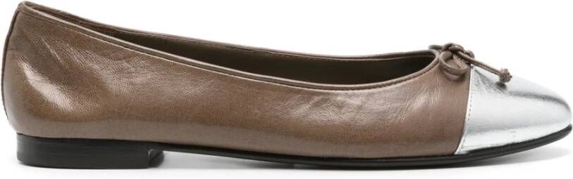 TORY BURCH Bicolor Cap-Toe Ballerina Schoenen Brown Dames