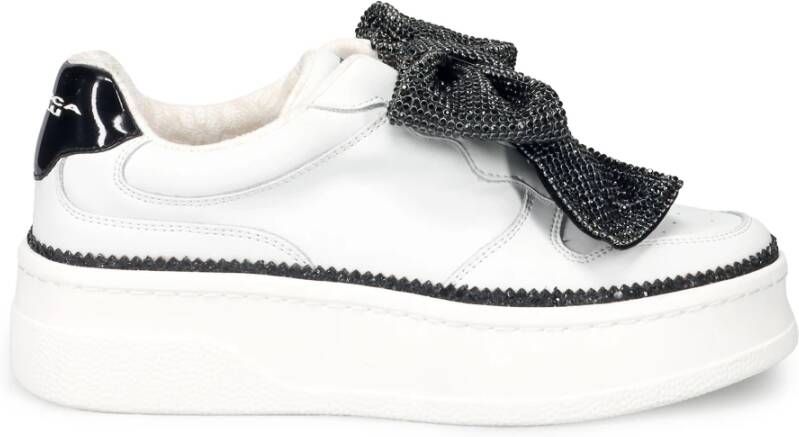 Tosca Blu Witte Slip-On Sneakers met Strass Boog White Dames