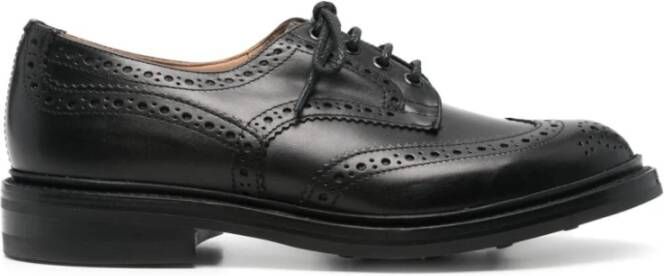 Tricker's Zwarte Kalfsleren Veterschoenen met Dainite Zool Black Heren