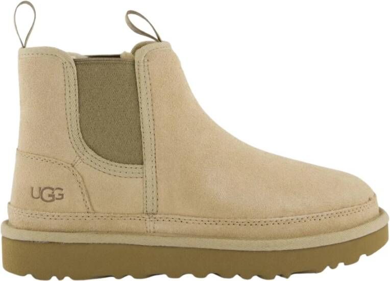 UGG Chelsea Boots Heren M Neumel Chelsea Maat: 43 Materiaal: Suède Kleur: Camel