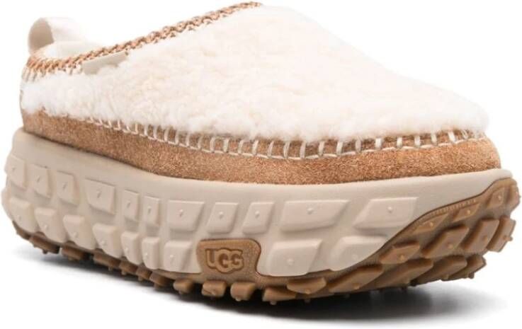 Ugg Gezellige witte schapenvachtlaarzen White Dames