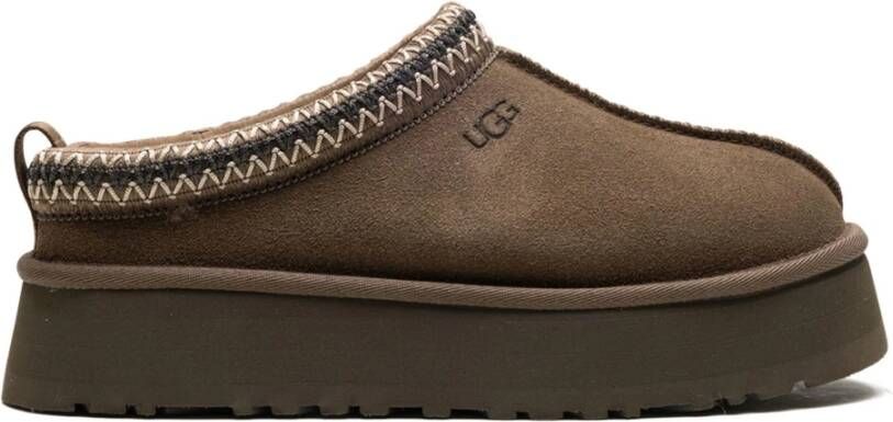 UGG Pantoffels Dames W Tazz Maat: 38 Materiaal: Suède Kleur: Bruin