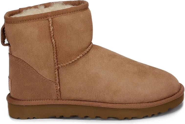 Ugg Klassieke hoge bruine laarzen met rubberen zool Brown Dames