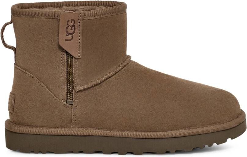 UGG Vachtlaarzen Dames Classic Mini Bailey Zip Maat: 41 Materiaal: Suède Kleur: Camel