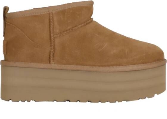 UGG Vachtlaarzen Dames W Classic Ultra Mini Platform Maat: 37 Materiaal: Suède Kleur: Cognac