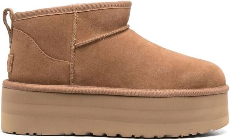 UGG Vachtlaarzen Dames W Classic Ultra Mini Platform Maat: 36 Materiaal: Suède Kleur: Cognac