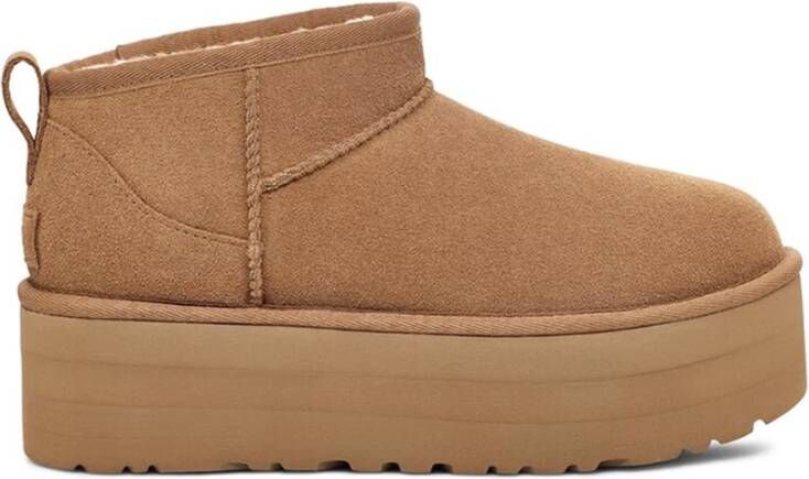 UGG Vachtlaarzen Dames W Classic Ultra Mini Platform Maat: 39 Materiaal: Suède Kleur: Cognac