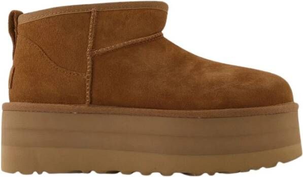 UGG Vachtlaarzen Dames W Classic Ultra Mini Platform Maat: 42 Materiaal: Suède Kleur: Cognac