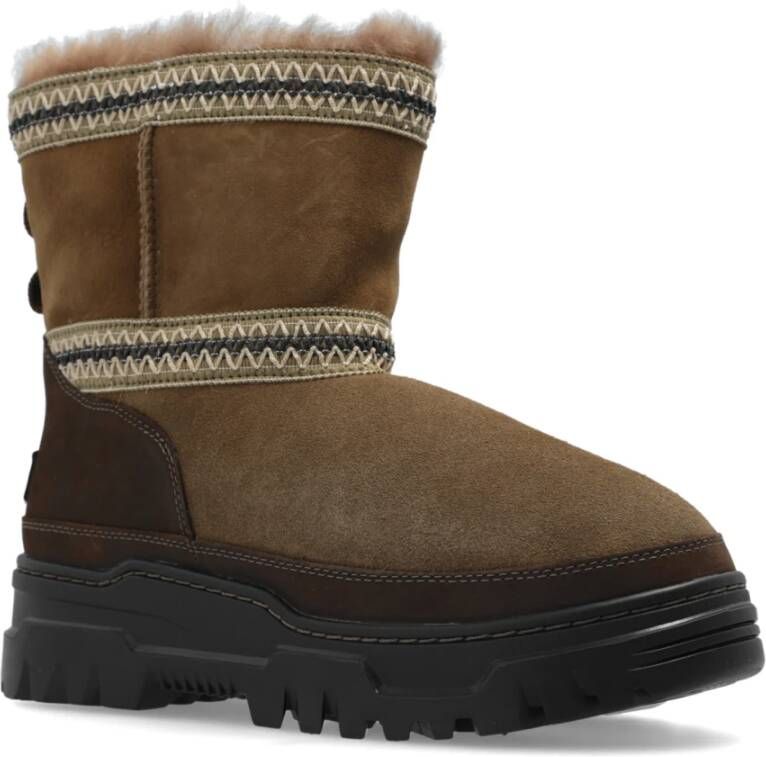 Ugg Sneeuwlaarzen Classic Mini Trailgazer Brown Dames