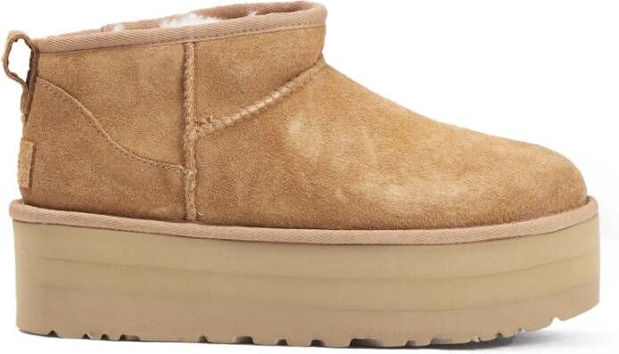 UGG Vachtlaarzen Dames W Classic Ultra Mini Platform Maat: 39 Materiaal: Suède Kleur: Cognac