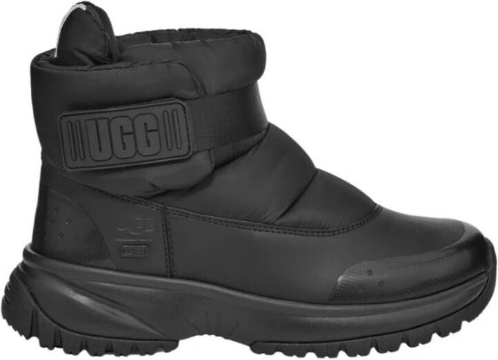 Ugg Yose puff laarzen Zwart Dames