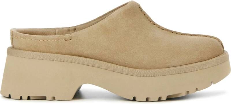 UGG Instappers Dames Spring Cottage Clog Maat: 40 Materiaal: Suède Kleur: Beige