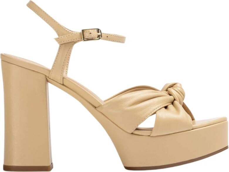 Unisa Sandals Beige Dames