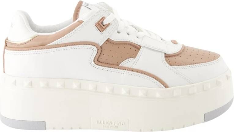 Valentino Garavani Freedots XL Veterschoenen met Plateauzool Multicolor Dames