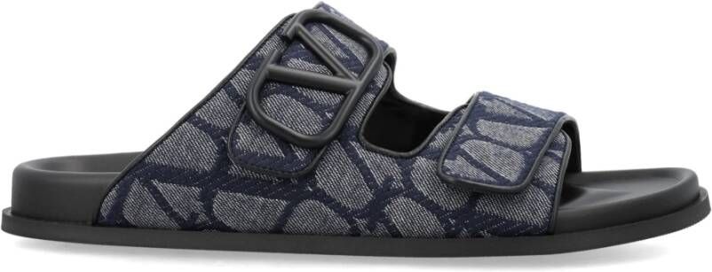 Valentino Garavani Blauw zwarte gesloten schoenen met VLogo trim Multicolor Heren