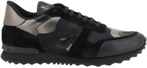 Valentino Garavani Camouflage Leren Sneakers met Geribbelde Zool Black Heren