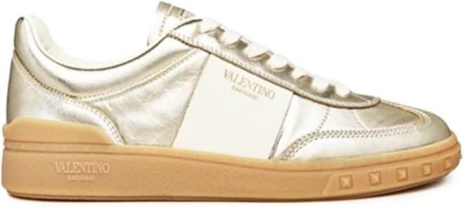 Valentino Garavani Casual Sneakers voor Dagelijkse Stijl Yellow Dames