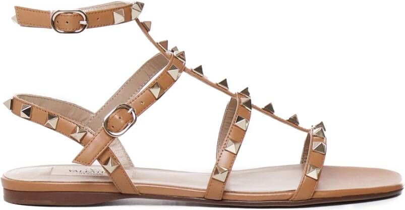 Valentino Garavani Elegante Sandalen voor Zomeroutfits Beige Dames