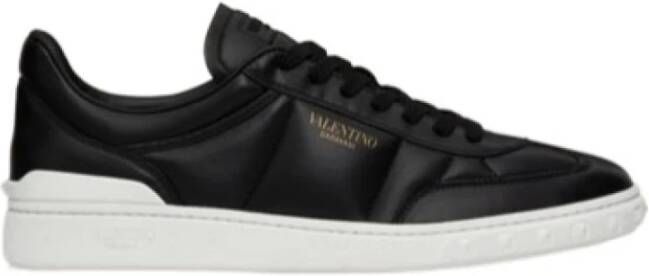 Valentino Garavani Lage Leren Sneaker Upvillage Black Heren