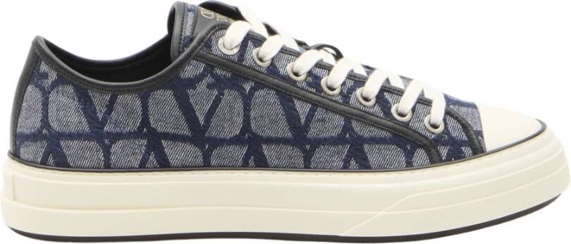 Valentino Garavani Lichtblauwe Sneakers met Iconographe Stof Blue Heren