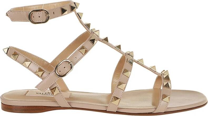 Valentino Garavani Rockstud Sandaal in Poudre Beige Dames