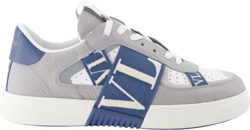 Valentino Garavani Stijlvolle Basket Sneakers Gray Heren