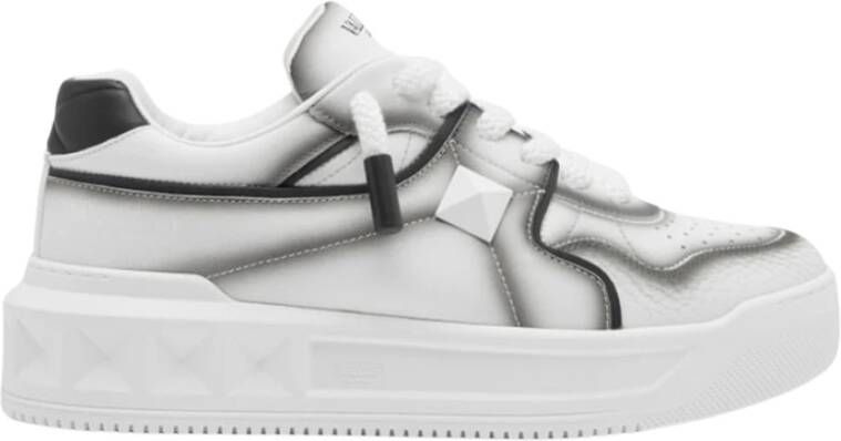 Valentino Garavani Stijlvolle Sneakers voor Trendy Fashionistas White Heren