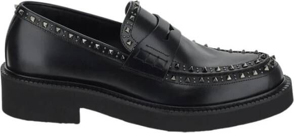 Valentino Garavani Stijlvolle Studded Loafer Schoenen Black Heren