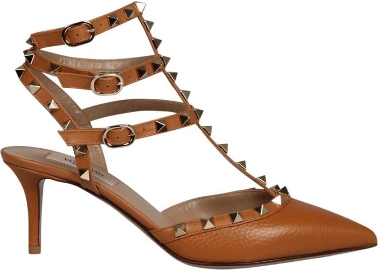 Valentino Garavani Bruin Leren Pumps met Puntige Neus Brown Dames