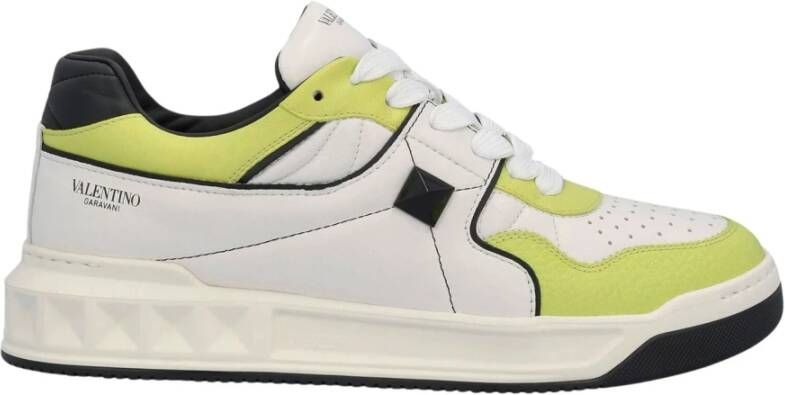 Valentino Garavani Stud Sneakers voor Mannen White Heren