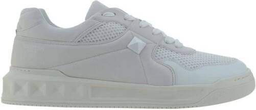 Valentino Garavani Studded Leren Sneakers White Heren