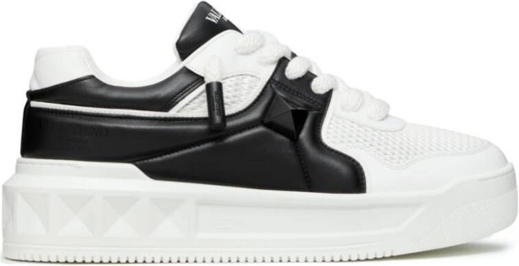 Valentino Garavani Witte Sneakers voor een stijlvolle look White Heren