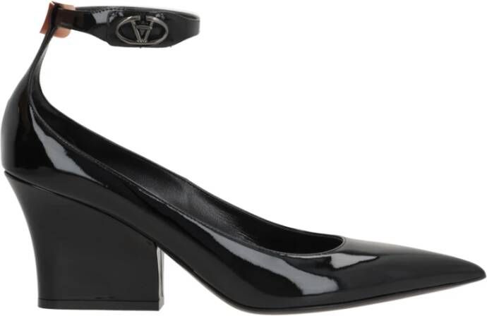 Valentino Garavani Zwarte Lakleren Hakken met VLogo Band Black Dames