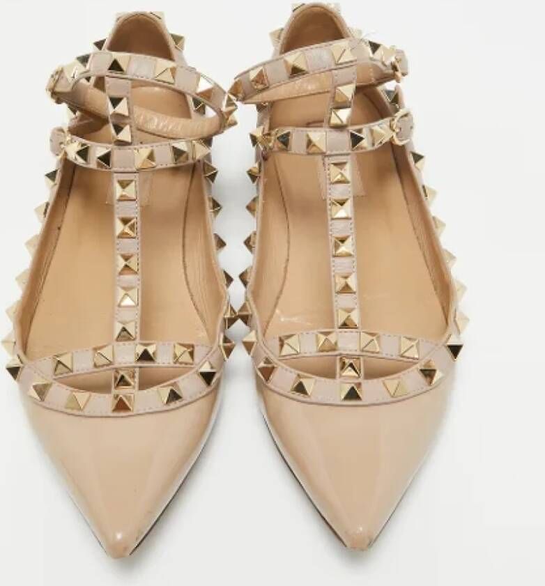 Valentino Vintage Pre-owned Fabric flats Beige Dames